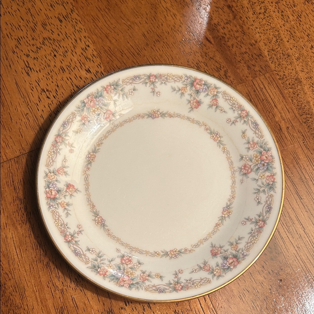 Noritake salad plate. 7246